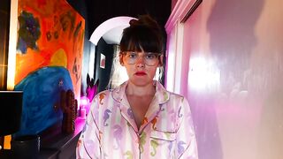 Sydney Harwin - Getting back with Mommy