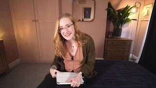 FionaDagger - Free Use Step-Mom Tries Dirty Talk